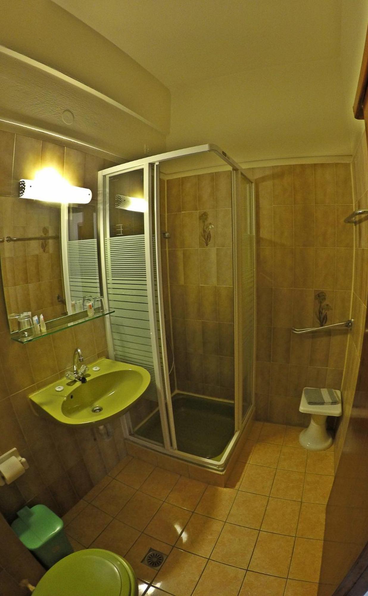 Tina Hotel Дасия Екстериор снимка